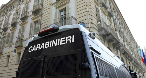 Panico e paralisi al Palazzo di Giustizia: Milano sotto scacco per un allarme bomba